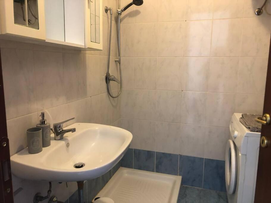 Mini Sarpi Appartement Milaan Buitenkant foto